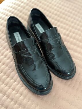 Steve Madden Black Loafers